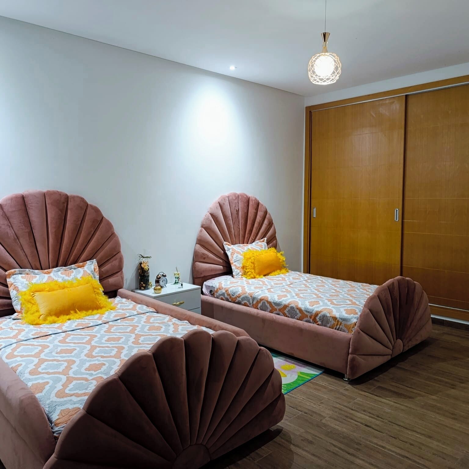 5 chambres, Wi-Fi, draps fournis