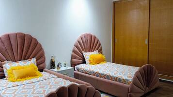 5 chambres, Wi-Fi, draps fournis