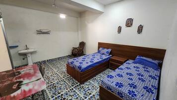 Comfort Double Room, Balcony, City View | Desk, free WiFi
