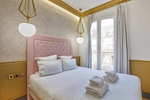 3 chambres, fer et planche à repasser, lit parapluie, Wi-Fi