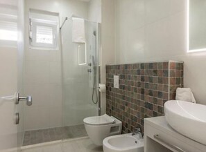 别墅 (Four Bedroom Villa with Pool) | 浴室 | 毛巾