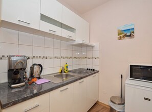 Studio (Studio Apartment) | Private kitchen | Fridge - Charming Studio in the Heart of Rovinj, Steps From Carera Street (Rovinj)