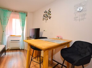 Studio (Studio Apartment) | Free WiFi - Charming Studio in the Heart of Rovinj, Steps From Carera Street (Rovinj)