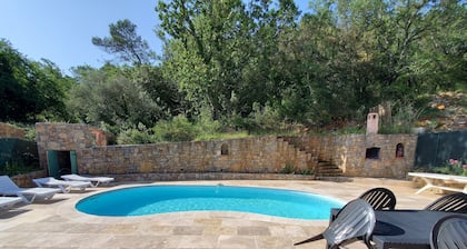 Villa Lavande 6 chambres 22 personnes piscine chauffée privée