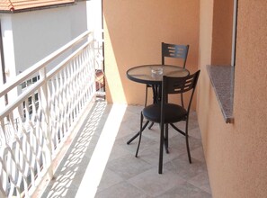 Apartment (Two Bedroom Apartment with Balcony) | Balcony - Scenic and Sunny Apartments With Sea View and Balcony (Crikvenica)