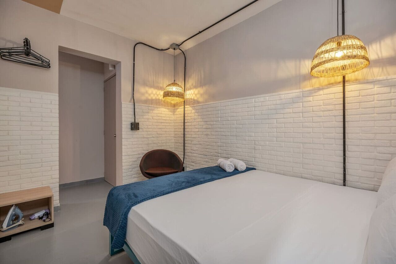 1 bedroom, desk, iron/ironing board, WiFi