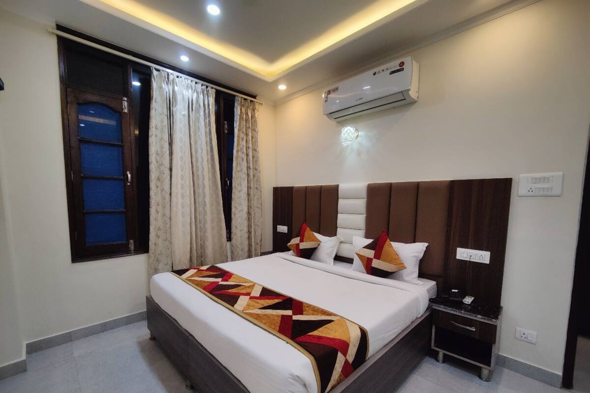 Family Double Room, City View | WiFi (free), bed sheets