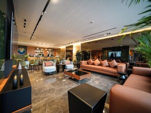 Sala de estar en el lobby