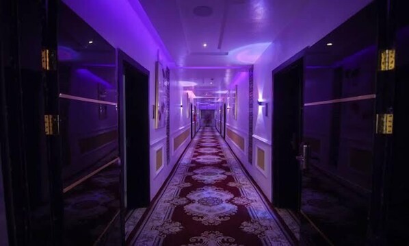 Terrace/patio - Hogis Luxury Suites and Hotel (Calabar)