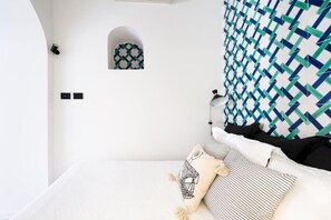 1 chambre, fer et planche à repasser, Wi-Fi gratuit, draps fournis