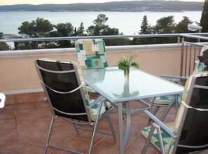 อพาร์ทเมนท์ (The Adriatic Corner in Crikvenica) | ลานระเบียง/นอกชาน
