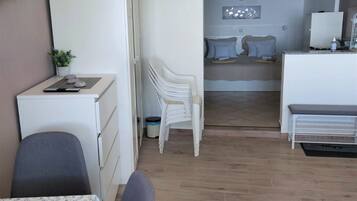 House (Three Bedroom Holiday Home) | 3 bedrooms, free WiFi