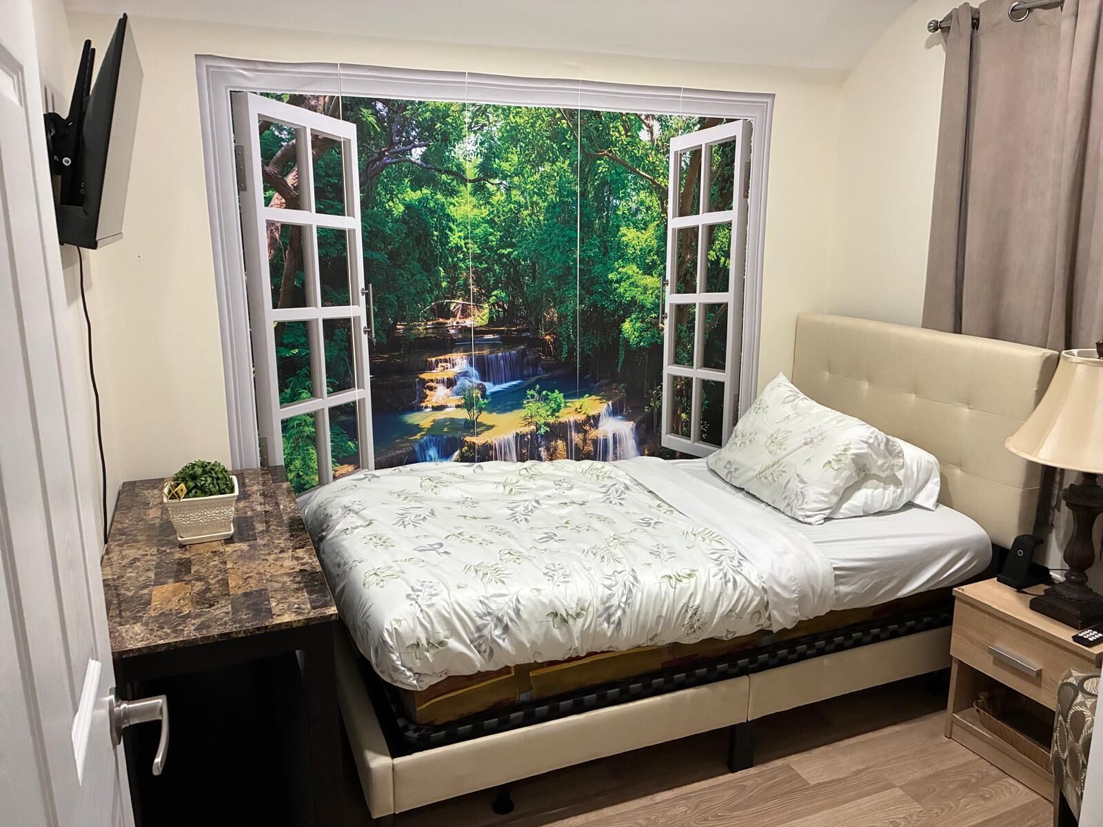 3 slaapkamers, een bureau, een strijkplank/strijkijzer, gratis wifi