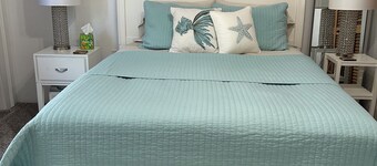 Brown Bunny BnB — Peaceful Private Room in Palmetto, FL Outdoors WiFi