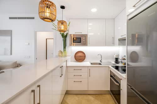 Apartment | Private kitchen | Cookware/dishes/utensils