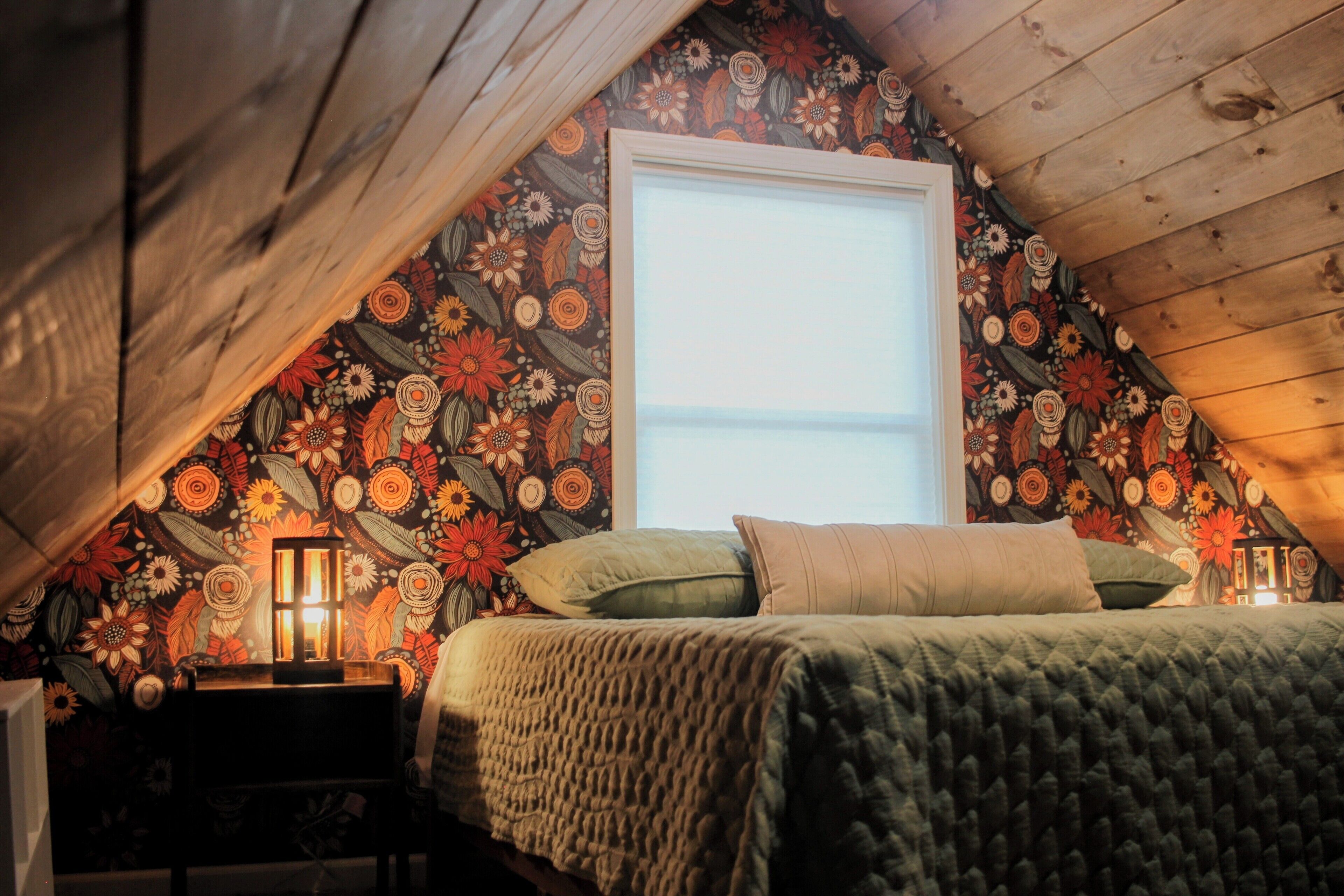 2 bedrooms, iron/ironing board, travel cot, WiFi