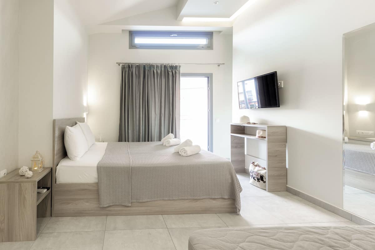 Estudio, vista al mar | 1 habitación y caja de seguridad en la habitación