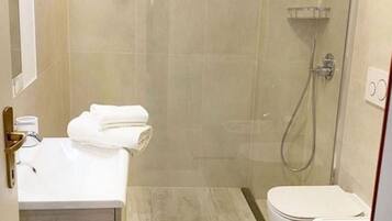 Apartment | Bathroom | Hair dryer