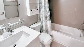 Kondominium Comfort | Kamar mandi