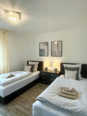 1 Schlafzimmer, Bügeleisen/Bügelbrett, kostenloses WLAN, Bettwäsche