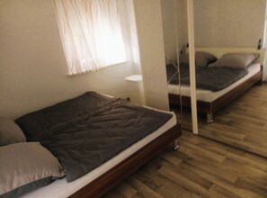 2 chambres, lit de bébé portatif, accÚs au Wi-Fi (inclus)