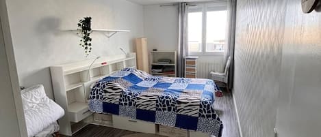 3 sovrum, strykjärn/strykbräda, resesäng och gratis wi-fi