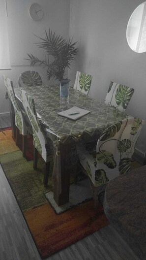 Dineren