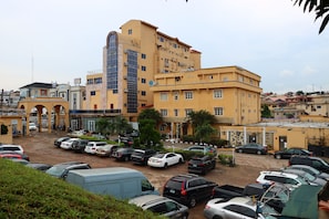 Front of property - Presken Hotel - Awolowo Way (Lagos)