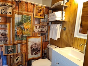 Towels, toilet paper
