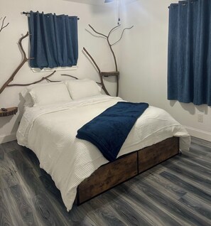 3 bedrooms, free WiFi, bed sheets, wheelchair access