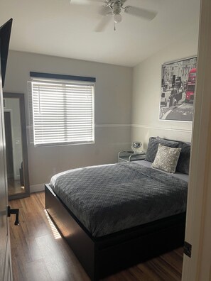 3 bedrooms, iron/ironing board, WiFi