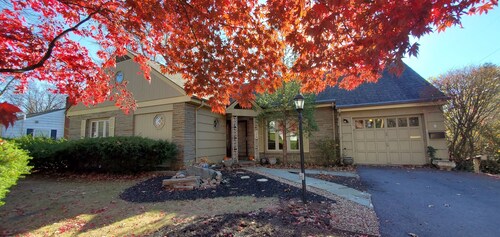 College Heights Apt - Spacious 1BR, Full Kitchen, 2 Min Drive to Campus