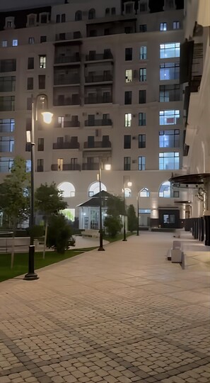 Exterior - Amir Temur avenu 123  (Tashkent)