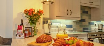 Pass the Keys | The Drift House – Countryside Luxury & Comfort!