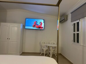 1 bedroom, iron/ironing board, free WiFi, bed sheets - Chic hotel suite in fabulous Boca Chica with WiFi, AC (Boca Chica)