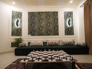 Kawasan tempat duduk lobi