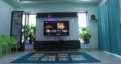1st floor 3-bedroom beachfront apartment in Visakhapatnam with AC, WiFi