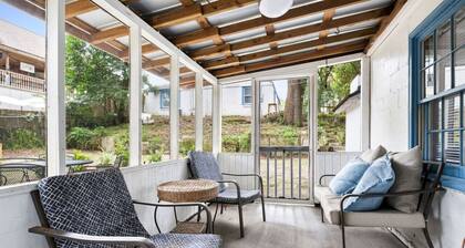 Folly Surf Shack - Close to Beach & Center Street!