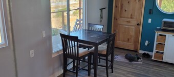 Charming casita on Lucky Tree Ranch horse ranch with 360° Views Ocean Mountains