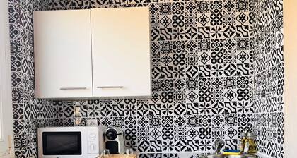 Cosy city center near cinema station