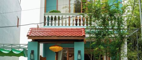 Fachada da propriedade