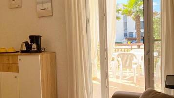 Apartemen | 2 kamar tidur dan setrika/meja setrika