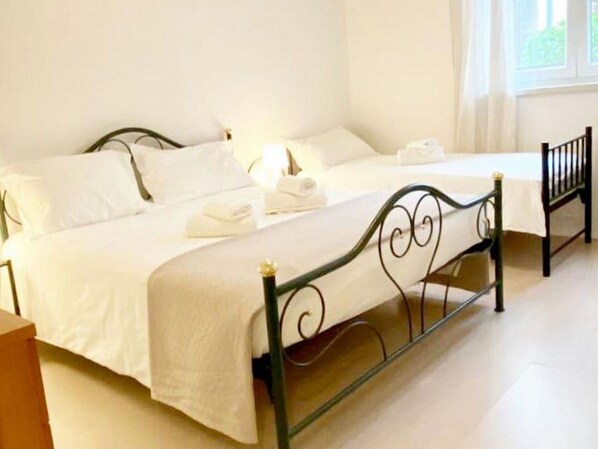 Apartment | 2 bedrooms, iron/ironing board - Cosy Apartment With View (Funtana)