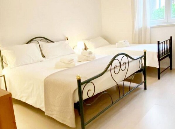 2 bedrooms, iron/ironing board - Cosy Apartment With View (Funtana)