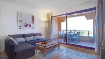 Apartment | Living area