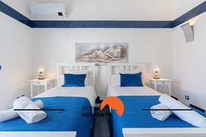 3 chambres, fer et planche à repasser, Wi-Fi gratuit, draps fournis