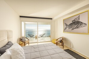 2 slaapkamers, een strijkplank/strijkijzer, gratis wifi, beddengoed