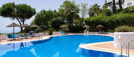 Leilighet | Basseng | Utendørsbasseng