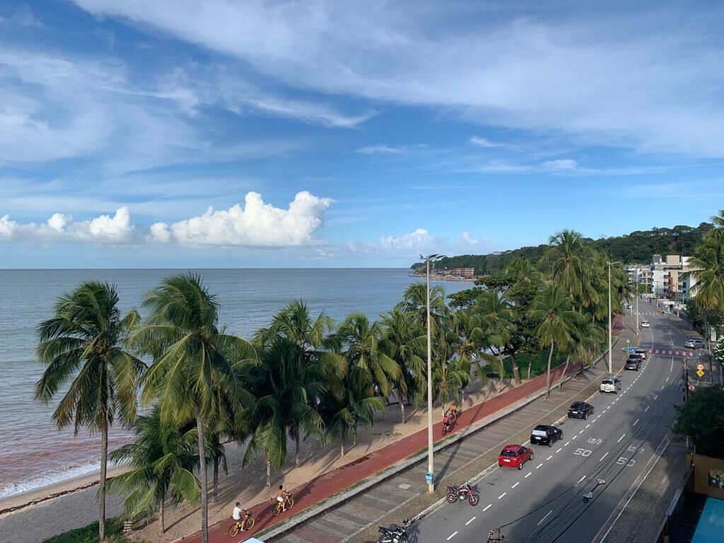 Foto - Melhores Flats - Maravilhosa varanda frente ao mar