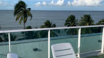 Pemandangan sekitar dari properti